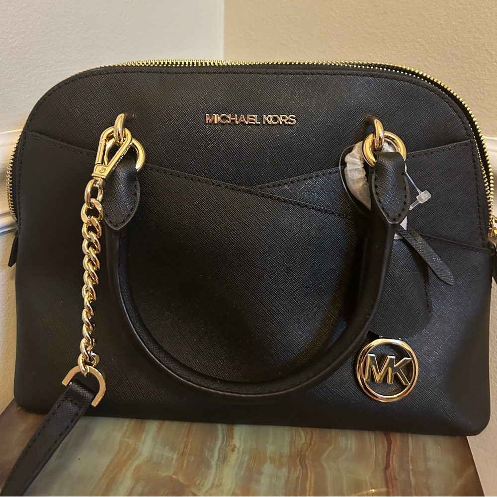 NWT- Michael Kors Black Crossbody/Handbag
